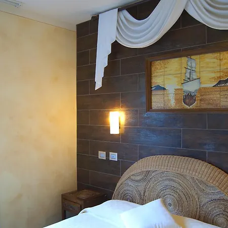 Bounty Bed & Breakfast Cavo